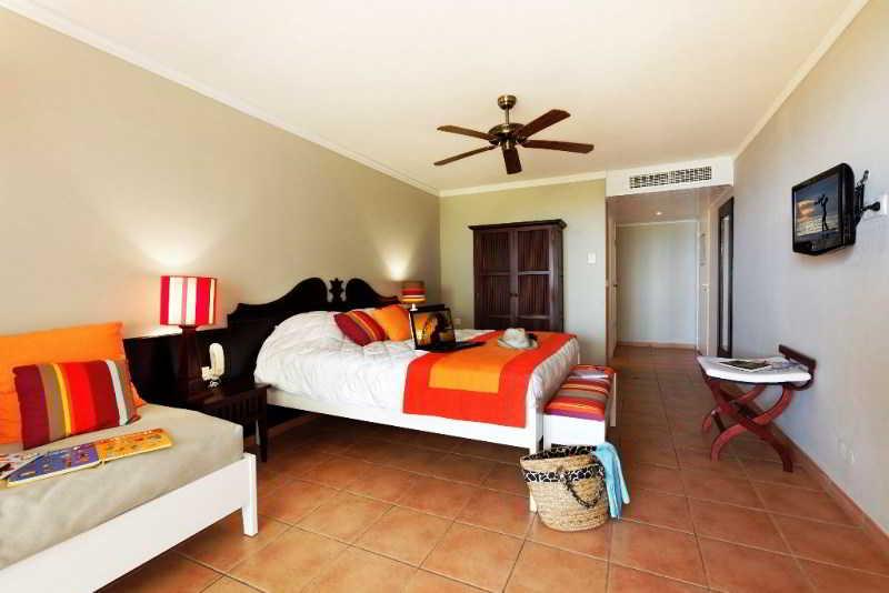 Residence Pierre & Vacances Premium Les Tamarins Сент-Анн Экстерьер фото