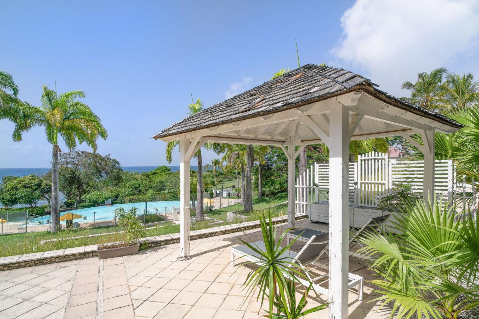 Residence Pierre & Vacances Premium Les Tamarins Сент-Анн Экстерьер фото